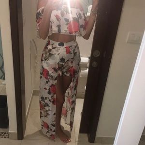 COPY - ‼️FINAL OFFER‼️ 2 piece floral set